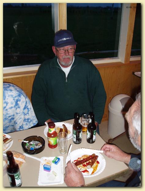 452x601 pixels (43K)